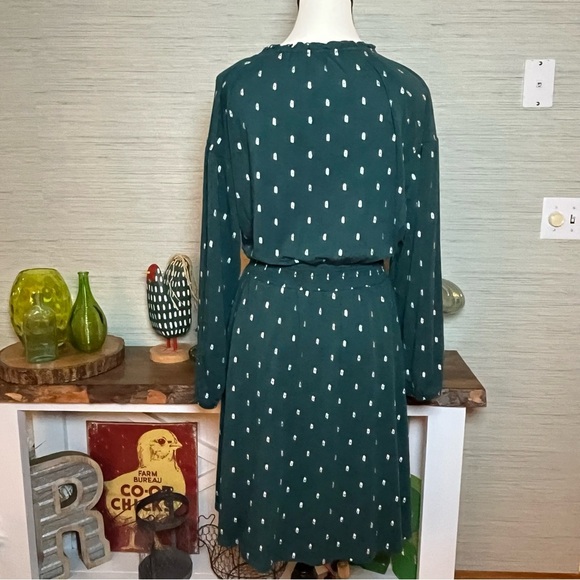 Garnet Hill Ruffled Split Neck Dress Size Small Long Sleeve Green Silver Cotton - Picture 6 of 8